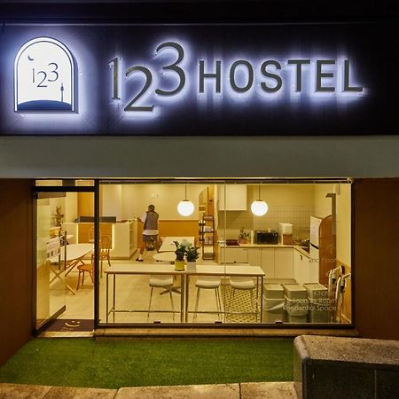 123 Hostel Сеул Екстер'єр фото